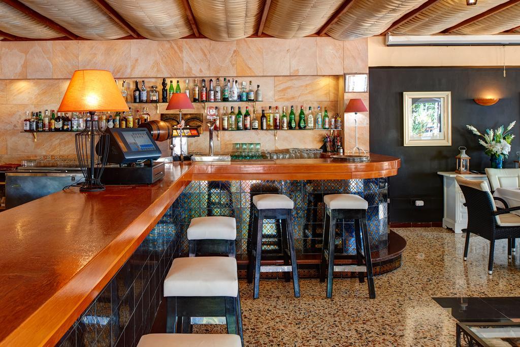 Hostal Talamanca Cala D´Or 외부 사진